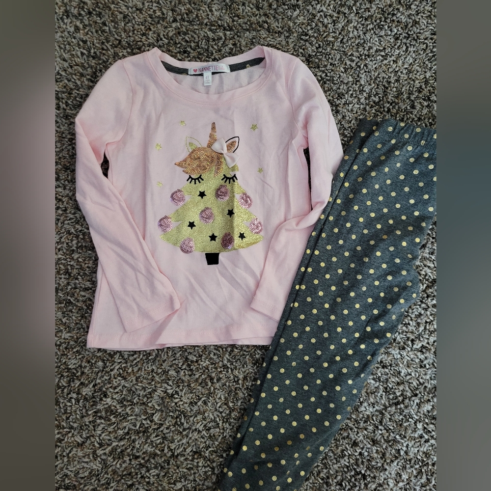 Girls size 4T holiday set